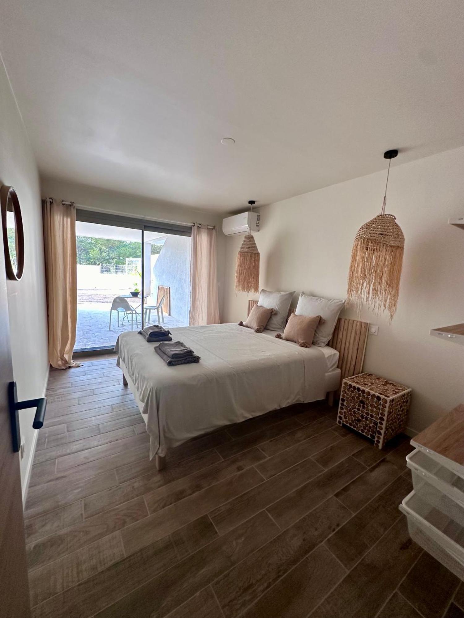 Mathaia Cassis Villa *