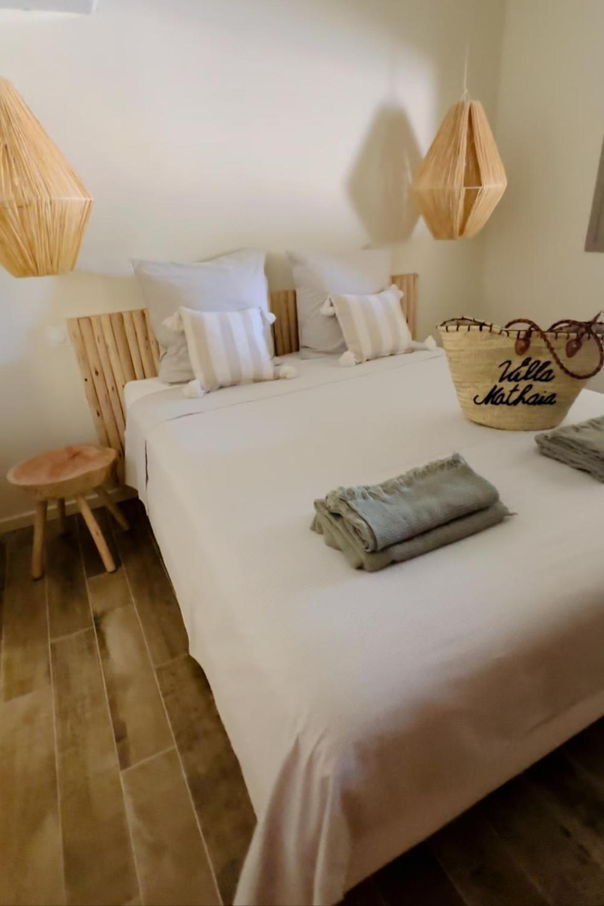 Mathaia Cassis Villa *